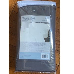 TWIN SHEET SET -   3 PIECE SHEET SET gray color